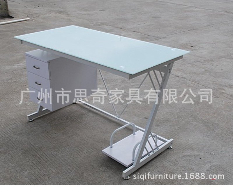 电脑桌面图标闪烁?三大常见病因的深度对比与诊断方案